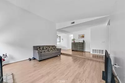 2111 Whitestone Drive, Riverside, CA 92506 - Photo 10