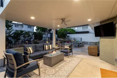 132 Esplanade, San Clemente, CA 92672 - Photo 12