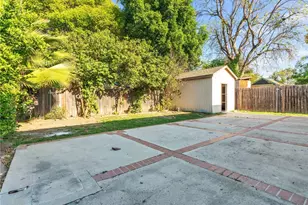 7318 Zelzah Ave, Reseda, CA 91335 - Photo 26