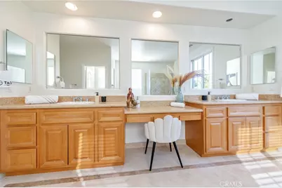 143 Weathervane, Irvine, CA 92603 - Photo 32