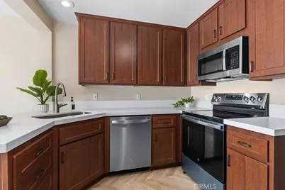 22125 Caminito Vino, Laguna Hills, CA 92653 - Photo 16