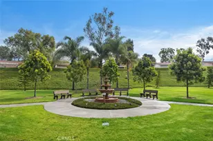 27792 Via Granados, Mission Viejo, CA 92692 - Photo 28