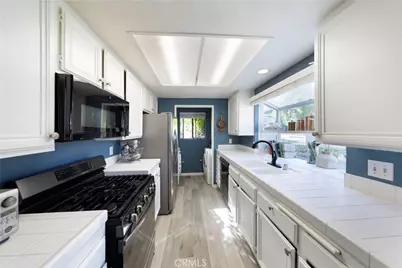 15 Clover, Aliso Viejo, CA 92656 - Photo 8