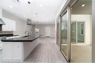 174 Scale, Irvine, CA 92618 - Photo 2