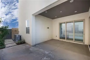 174 Scale, Irvine, CA 92618 - Photo 8