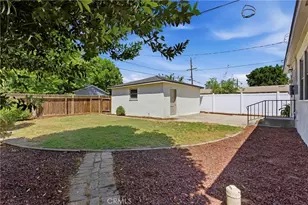 2715 Cedar, Bakersfield, CA 93301 - Photo 38