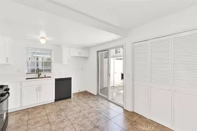 5640 Riverside Drive #91, Chino, CA 91710 - Photo 8