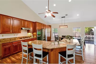 5646 Newbury, San Bernardino, CA 92404 - Photo 6