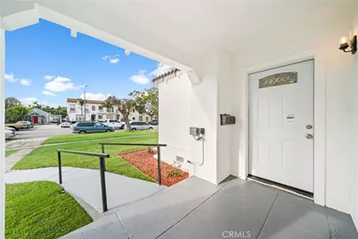 1558 Hauser, Los Angeles, CA 90019 - Photo 2