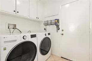 31981 Lazy Glen Ln, Trabuco Canyon, CA 92679 - Photo 18