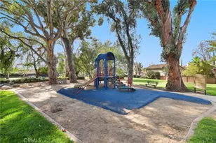 31981 Lazy Glen Ln, Trabuco Canyon, CA 92679 - Photo 38