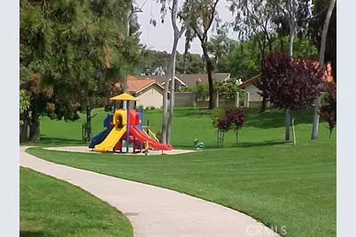13 Rockrose, Irvine, CA 92612 - Photo 32