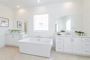 414 Treble, Irvine, CA 92618 - Photo 32