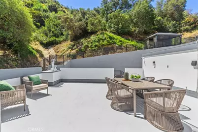 3060 Hollywell, Glendale, CA 91206 - Photo 34