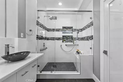 3060 Hollywell, Glendale, CA 91206 - Photo 24