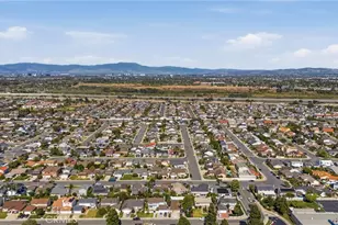 20682 Queens Park Ln, Huntington Beach, CA 92646 - Photo 34