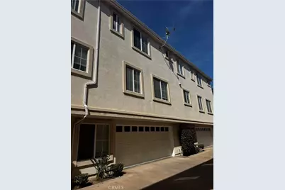 634 Meyer #D, Redondo Beach, CA 90278 - Photo 1