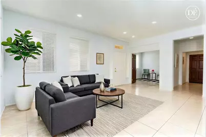 38 Daisy, Irvine, CA 92618 - Photo 6