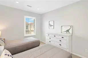 231 Rodeo, Irvine, CA 92602 - Photo 34