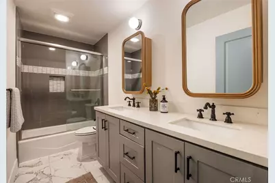 1096 Tulare, Costa Mesa, CA 92626 - Photo 20