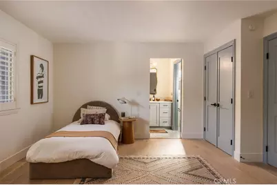 1096 Tulare, Costa Mesa, CA 92626 - Photo 22