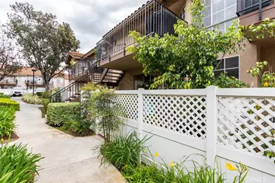 19 Hemlock, Rancho Santa Margarita, CA 92688 - Photo 2