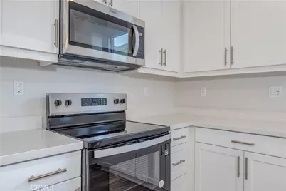 466 Meyer, Upland, CA 91786 - Photo 12