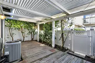 25061 Silverleaf, Laguna Hills, CA 92653 - Photo 18