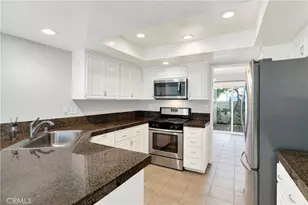 25061 Silverleaf, Laguna Hills, CA 92653 - Photo 14