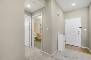 2448 Watermarke, Irvine, CA 92612 - Photo 10