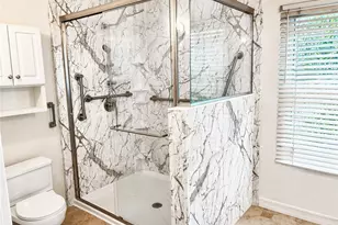 117 E Yale, Irvine, CA 92604 - Photo 10