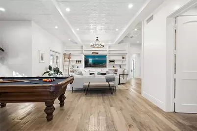 524 W Oceanfront, Newport Beach, CA 92661 - Photo 14