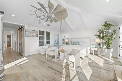 524 W Oceanfront, Newport Beach, CA 92661 - Photo 24