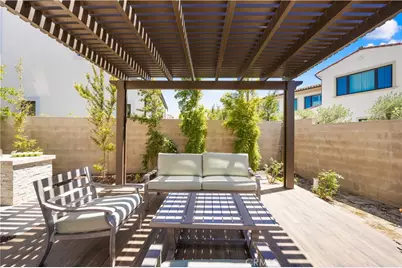 92 Interstellar, Irvine, CA 92618 - Photo 42