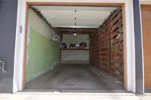 1334 E 1st St, Long Beach, CA 90802 - Photo 32