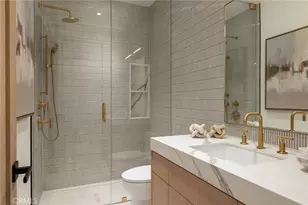 53 Cambria Dr, Corona del Mar, CA 92625 - Photo 56