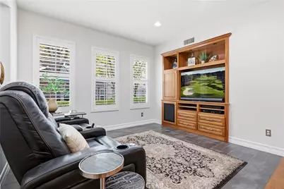 16 Orange Blossom Circle, Ladera Ranch, CA 92694 - Photo 10