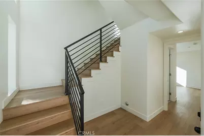 714 1/2 Chestnut Avenue, Los Angeles, CA 90042 - Photo 2