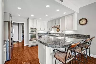 24604 Brighton, Valencia, CA 91355 - Photo 10