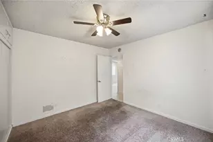 2497 E 20th, Signal Hill, CA 90755 - Photo 12
