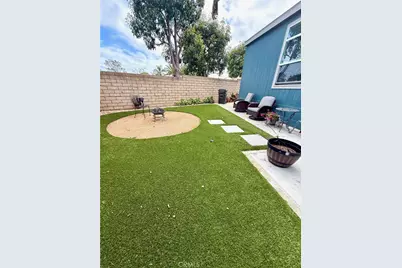 7051 Ellis #29, Huntington Beach, CA 92648 - Photo 6