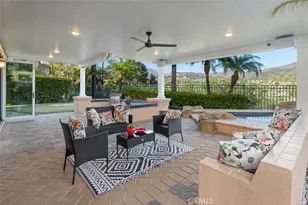 6 Beaconsfield, Rancho Santa Margarita, CA 92679 - Photo 2