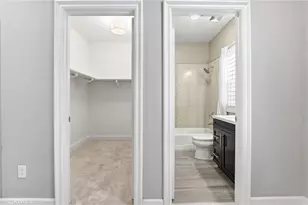 17491 Oakbluffs Ln, Huntington Beach, CA 92649 - Photo 58