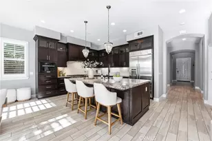 17491 Oakbluffs Ln, Huntington Beach, CA 92649 - Photo 22
