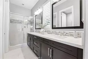 17491 Oakbluffs Ln, Huntington Beach, CA 92649 - Photo 46