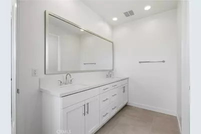 545 Canterbury Way, Montebello, CA 90640 - Photo 14