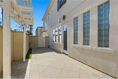 21445 Hayley, Huntington Beach, CA 92646 - Photo 46