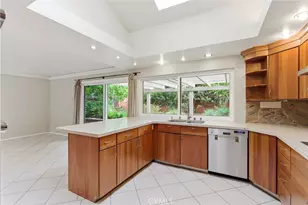 2788 Bluebird Cir, Costa Mesa, CA 92626 - Photo 6