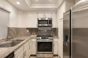 400 Lake, Huntington Beach, CA 92648 - Photo 14