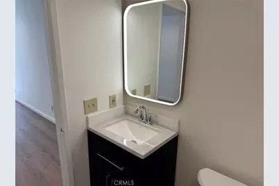 700 W 3rd #B107, Santa Ana, CA 92701 - Photo 32